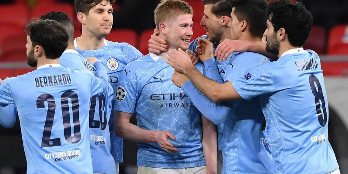 The Manchester City midfielder said that he likes that his name sounds like a candidate for the Ballon d'Or, but he can only dedicate himself to playing football well.