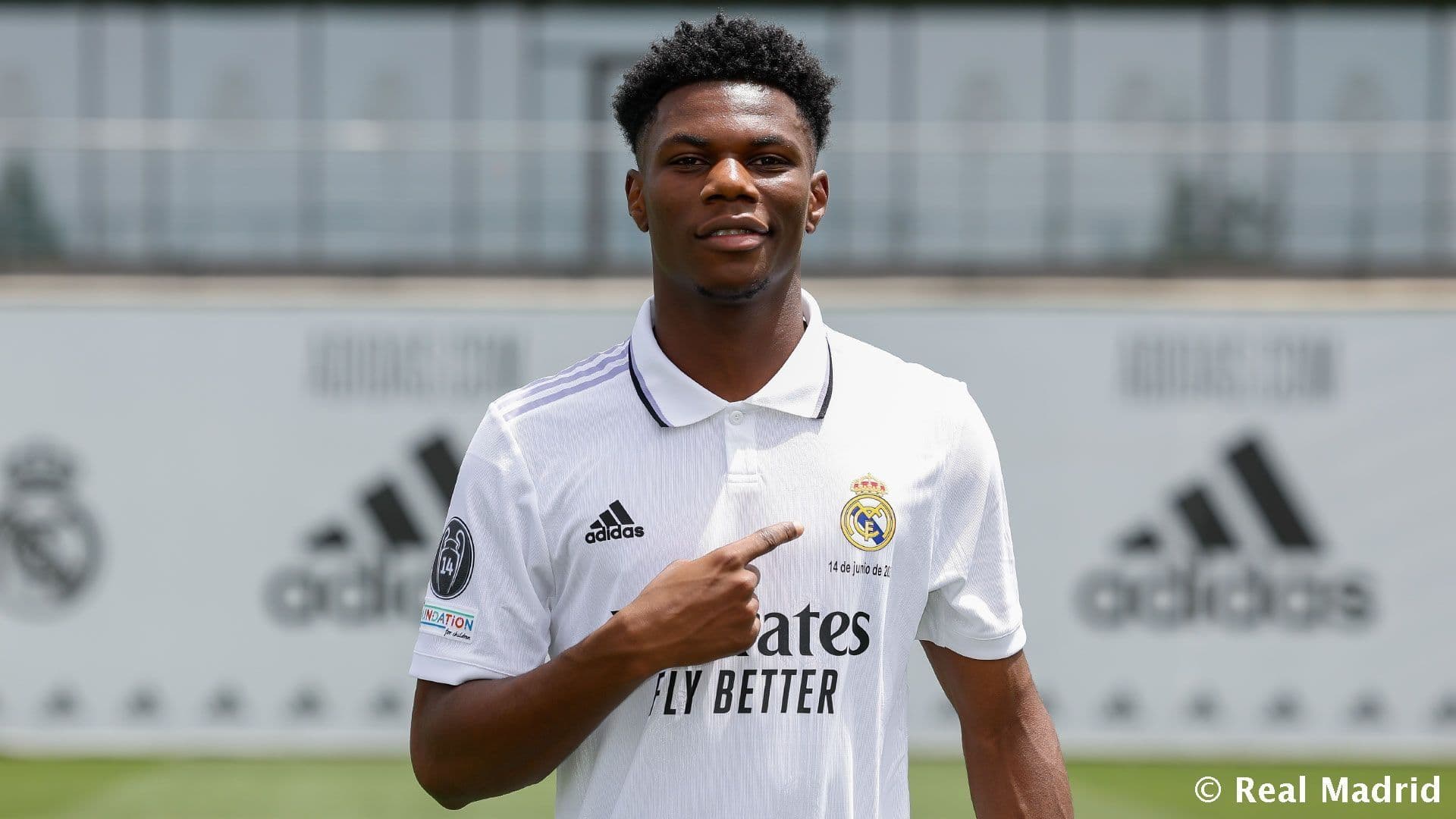 The Merengues, will pay 80 million fixed and another 20 million in variables, putting him in a top tier list in the club's history.