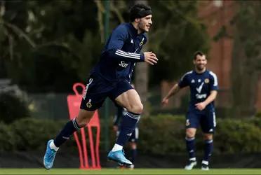 The Mexican forward and an action that filled all his followers with happiness.