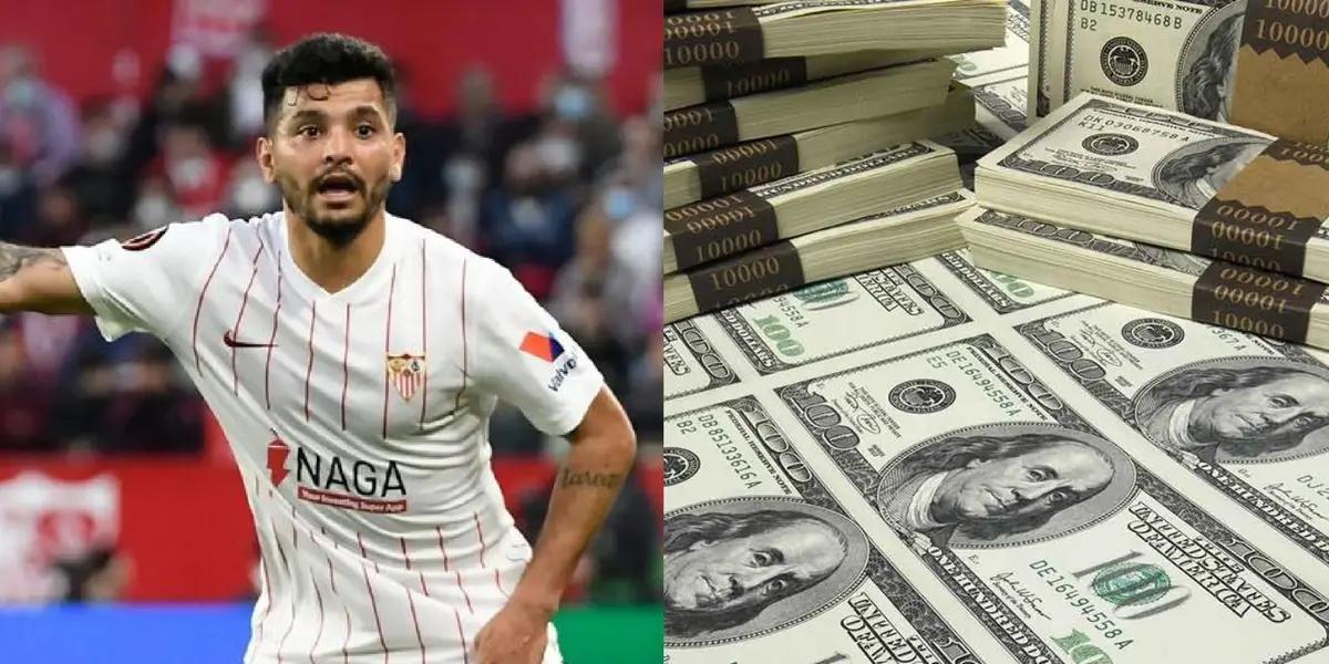 The Mexican forward has not played for seven months due to a serious injury