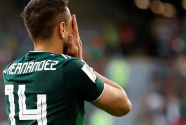 The Mexican forward, who develops his career in MLS, received strong accusations from his ex-girlfriend, and mother of his children.