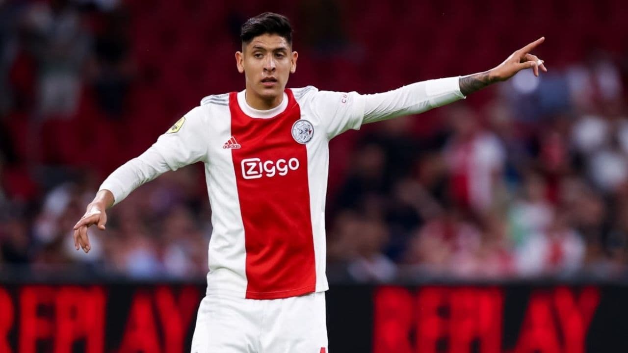 The Mexican played the entire match, being one of the undisputed players in the starting lineup.