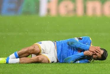 The Mexican player left Napoli vs Leicester after a terrible hit in the face.