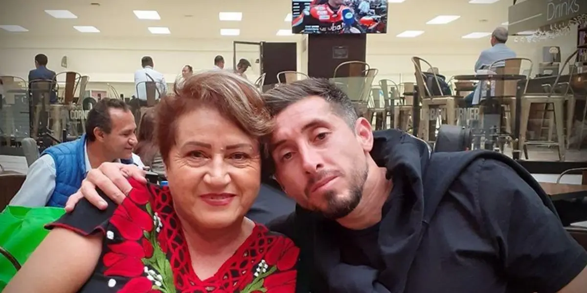 The Mexican player was already in Mexico to make company to his mother
 