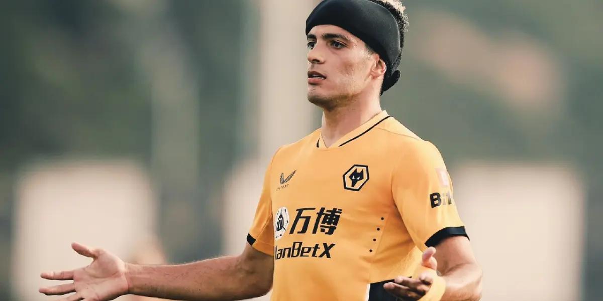 The Mexican striker came on in the 63rd minute but in such a short time he could not save his team, which lost 0-2.