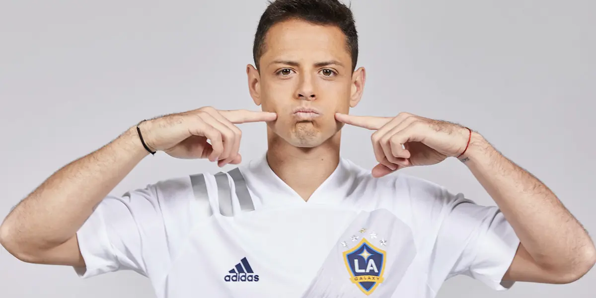 The Mexican striker of LA Galaxy, as always controversial, scored a goal and made a questioned celebration like Lebron James.