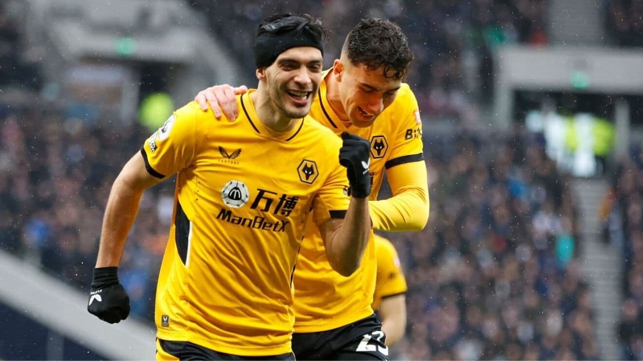 The Mexican striker's future could change drastically as he was tipped as a Bayern prospect to leave Wolves for Robert Lewandowski.
