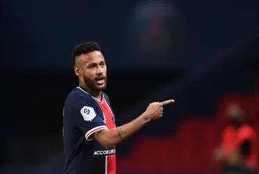 The mockery of the Brazilian's physical condition on his vacation has not gone unnoticed in the "Ney" environment, who has come to his defense. "He will be ready to fight."