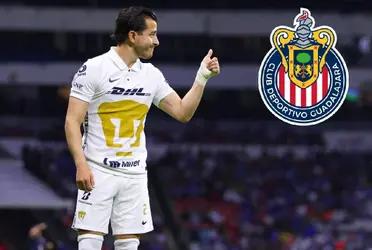 The new player arrived with physical troubles, putting pressure on the rest of the Chivas squad.
