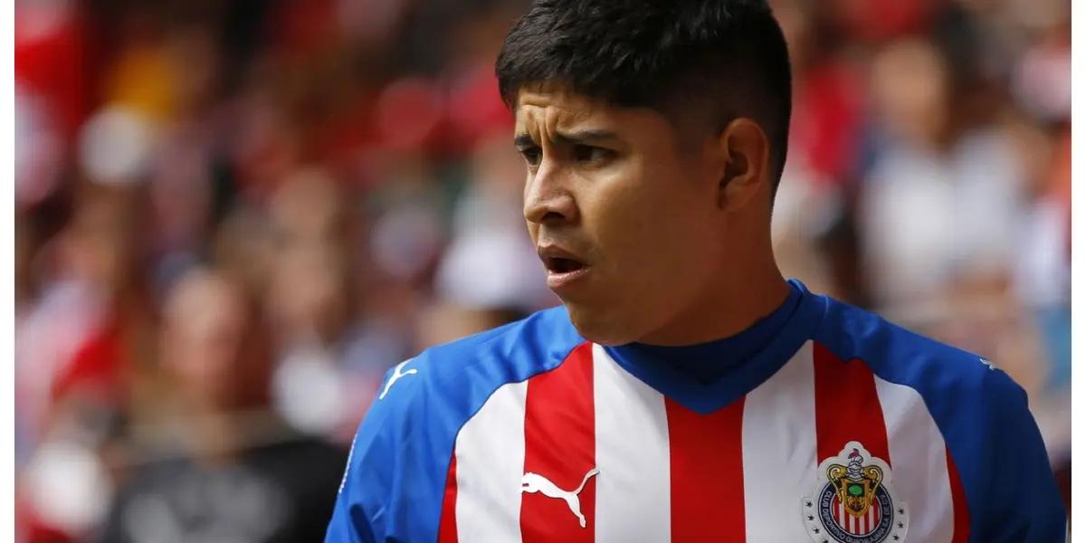 The offensive midfielder has been relegated by head coach Víctor Vucetich and will be sold for sure.