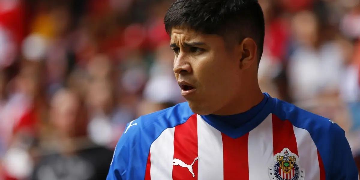 The offensive midfielder may leave the Mexican side after seven years in the first team.