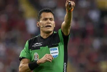 The performance of the Mexican referee José Antonio Pérez Durán puts on display the disastrous and mediocre referees that operate in Liga Mx.