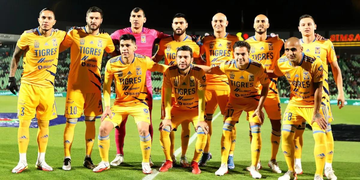 The player was enjoying an amateur game but the Mexican press went for his throat.