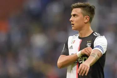 The playmaker wants to leave as he can’t find his place in the team and may leave a fortune to the club.