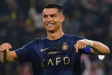 The Portuguese player was honored by Globe Soccer magazine after scoring 54 goals in the calendar year.