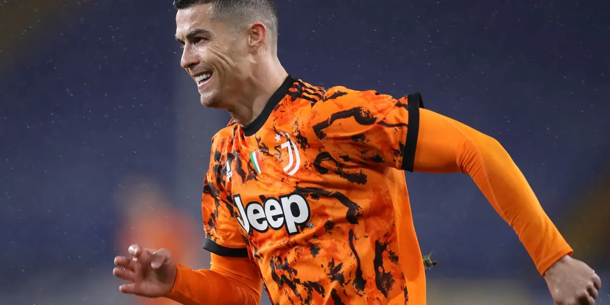 Cristiano Ronaldo scored two goals in five minutes and saved Juventus from catastrophe