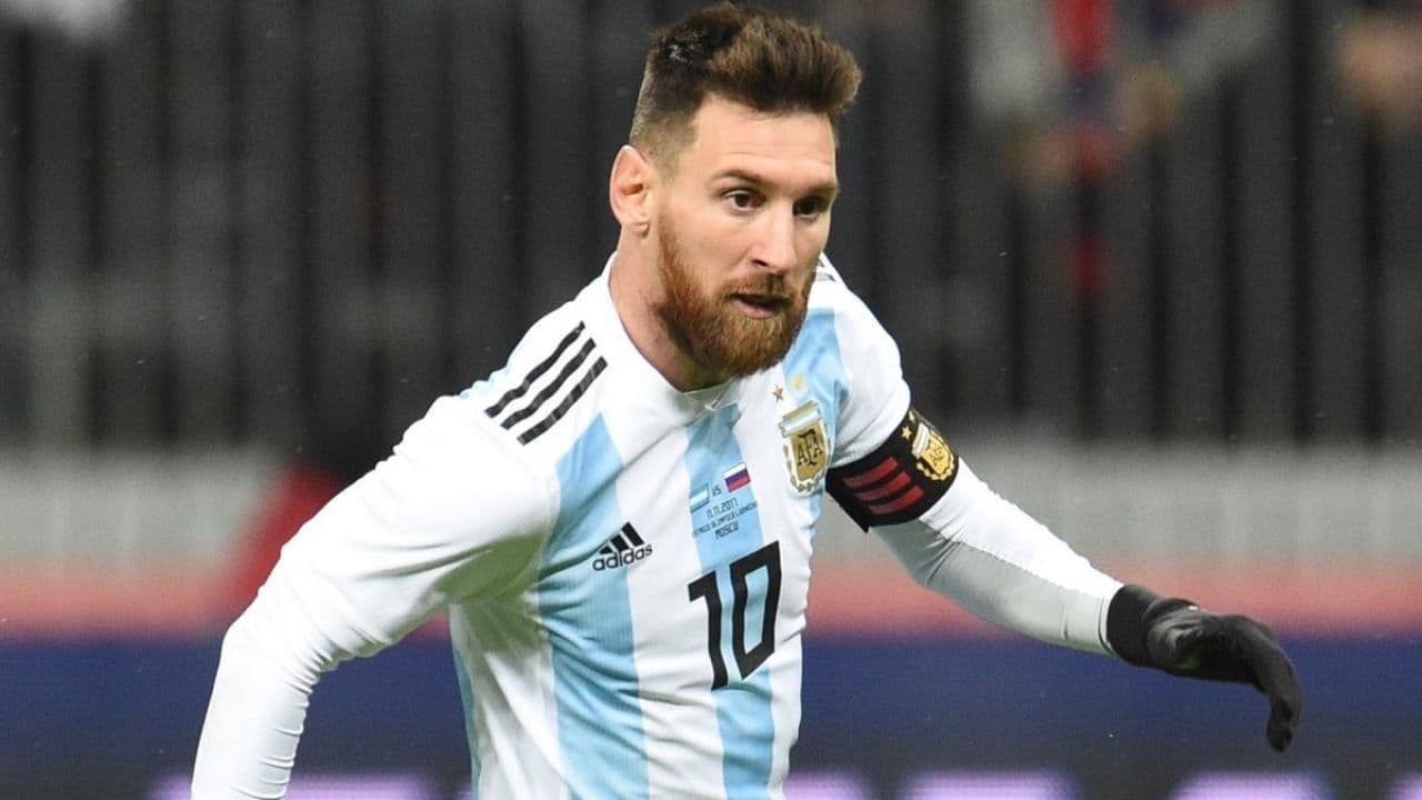 The Qatar World Cup is La Pulga's last chance to earn the hearts of Argentines and surpass Diego Armando Maradona.
