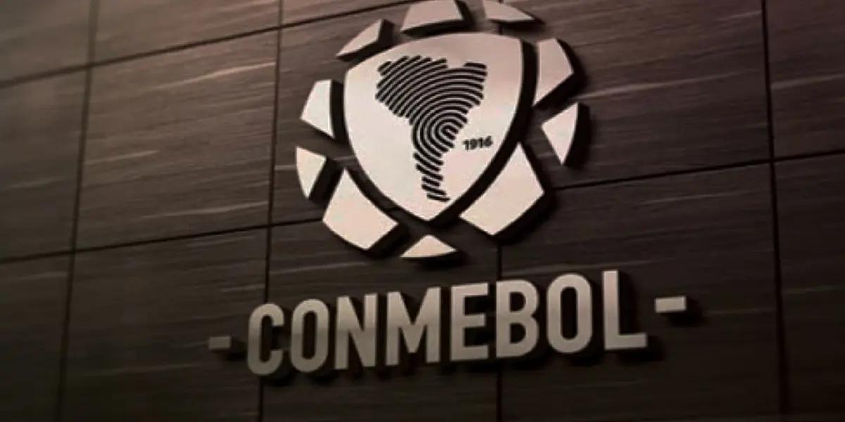 The referee will send his report to the FIFA disciplinary committee, which will determine the next steps. However, more than 24 hours after the suspension, there is still no news.