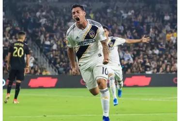 The refusal by MLS to release players to its national teams could leave LA Galaxy franchise player Cristian Pavon without the possibility of returning to the Argentine team.