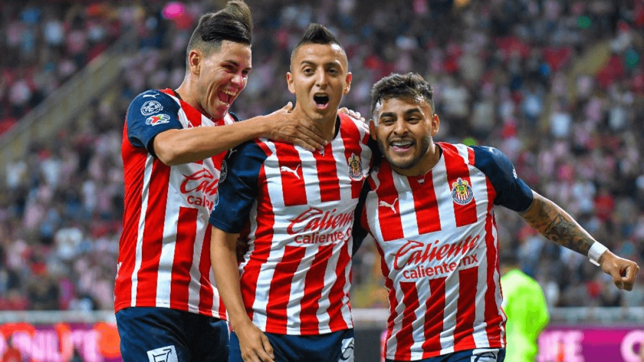 The Rojiblancos are on the verge of giving us one of two Clasicos if they beat the Universitarios.