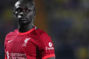 The Senegalese striker is on the verge of signing for his new club.