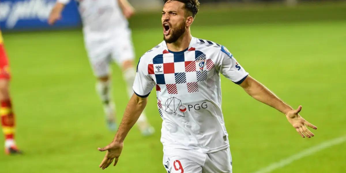 The Spanish player will join the club until 2024 with an option for 2025.