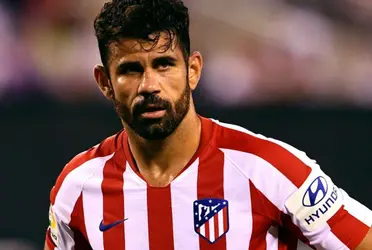 The Spanish striker is in negotiations to sign for an important club in one of his favorite countries in the world. But he woud lose a fortune.