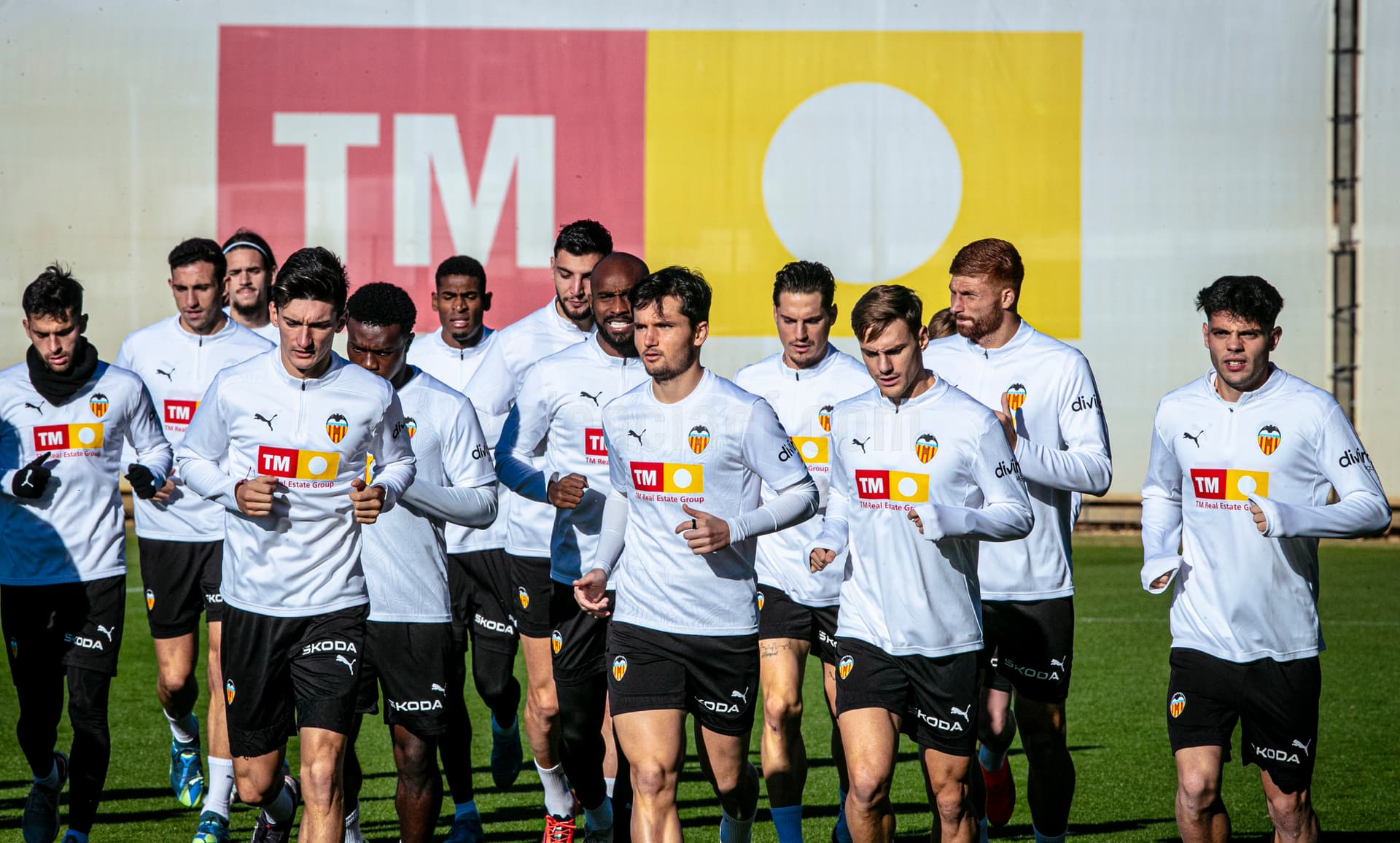 The Spanish team fired Rubén Baraja and is now in England looking for his replacement.