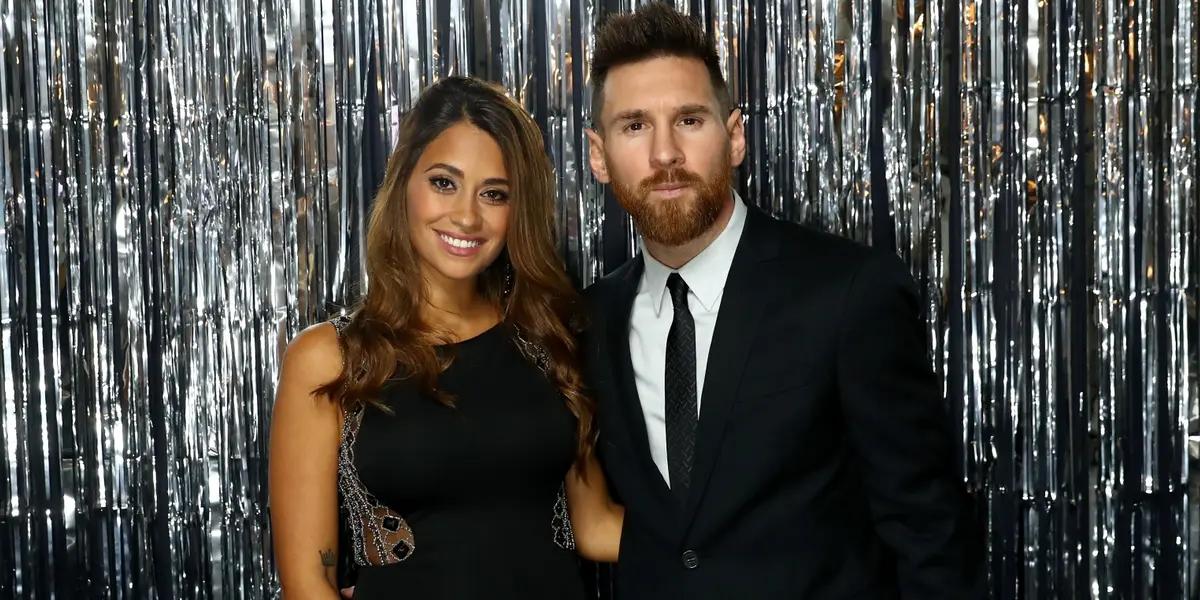 The star's wife entrusted an Argentine artist with a very special gift for her husband, Lionel Messi.