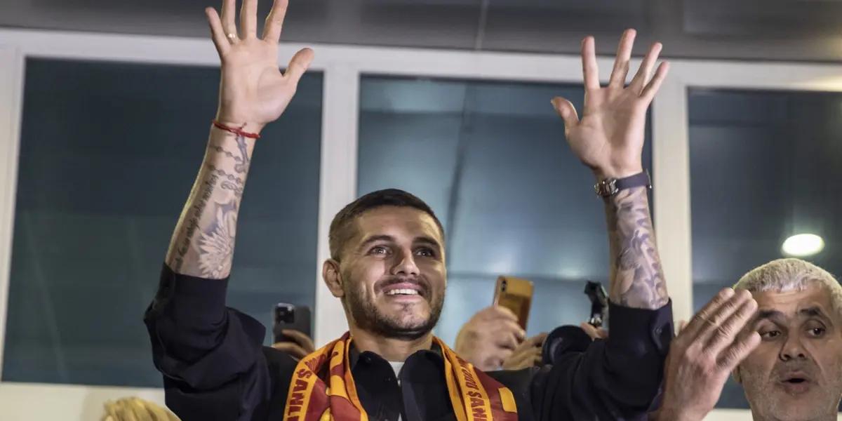 The striker has just arrived to Galatasaray, and now he receives some bad news.