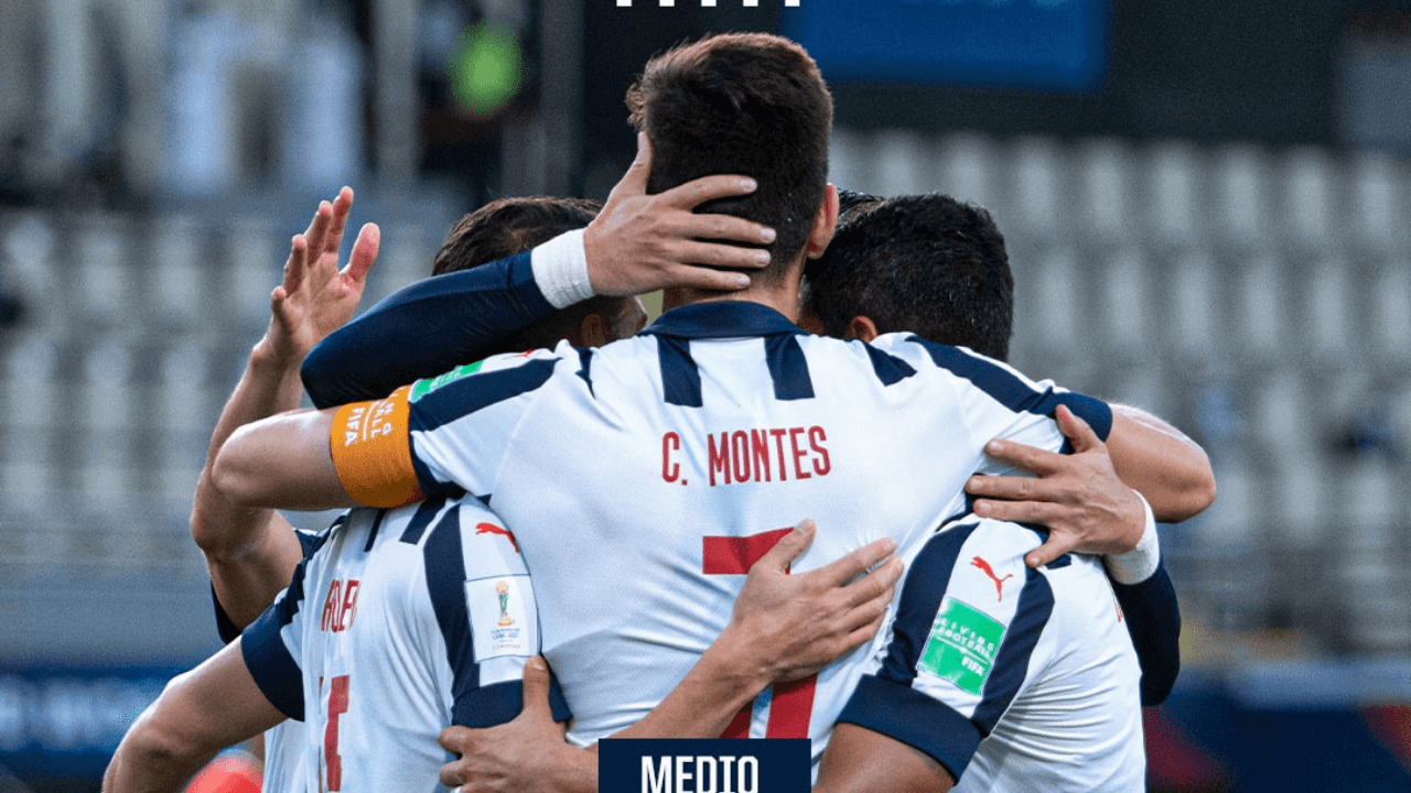 The team coached by "Vasco" Aguirre seeks to reconcile with its fans.