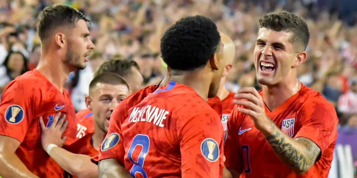 The teams presented the lists for the Champions League and there are 10 players from the US Mens National Team