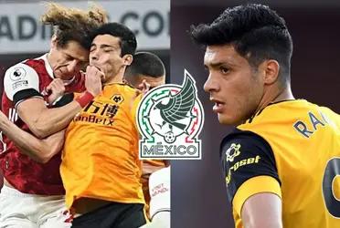 The ultimate karma came to David Luiz, although it came late but it came, all for ending Jimenez's career