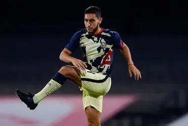 The Uruguayan defender wants to leave to Europe soon.