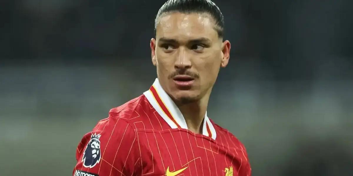 The Uruguayan striker is not living his best season with the Reds and could leave