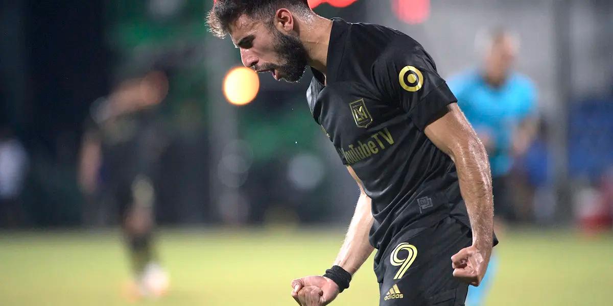 The Uruguayan striker is set to end the season as the top goal-scorer and many important teams are interested in him.