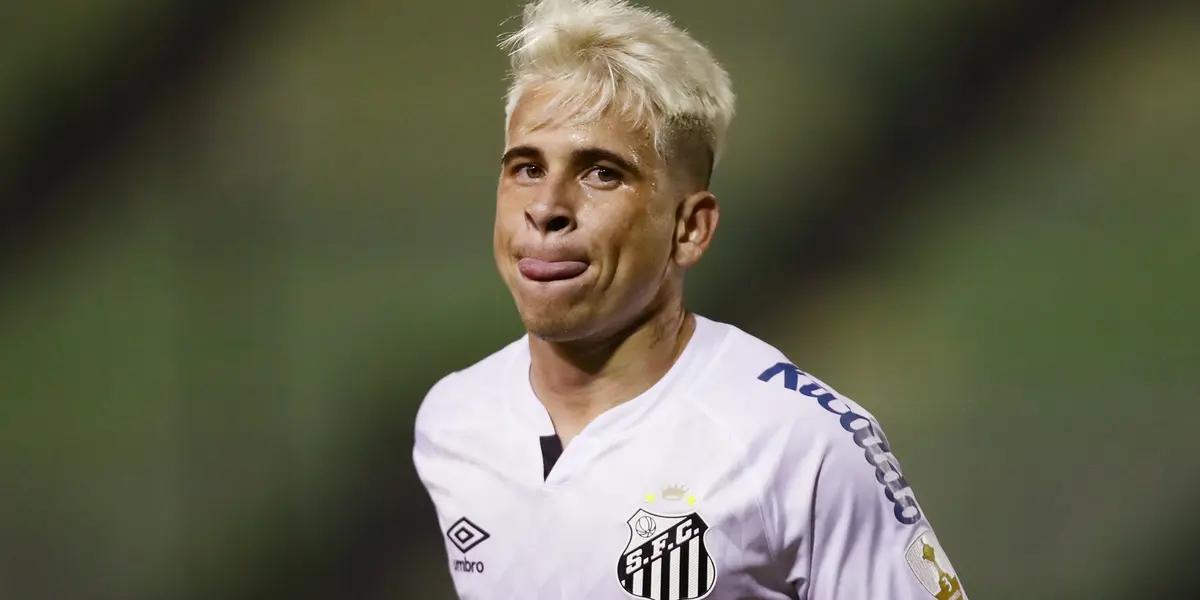 The Venezuelan wants to leave the Brazilian club to play for Toronto FC.