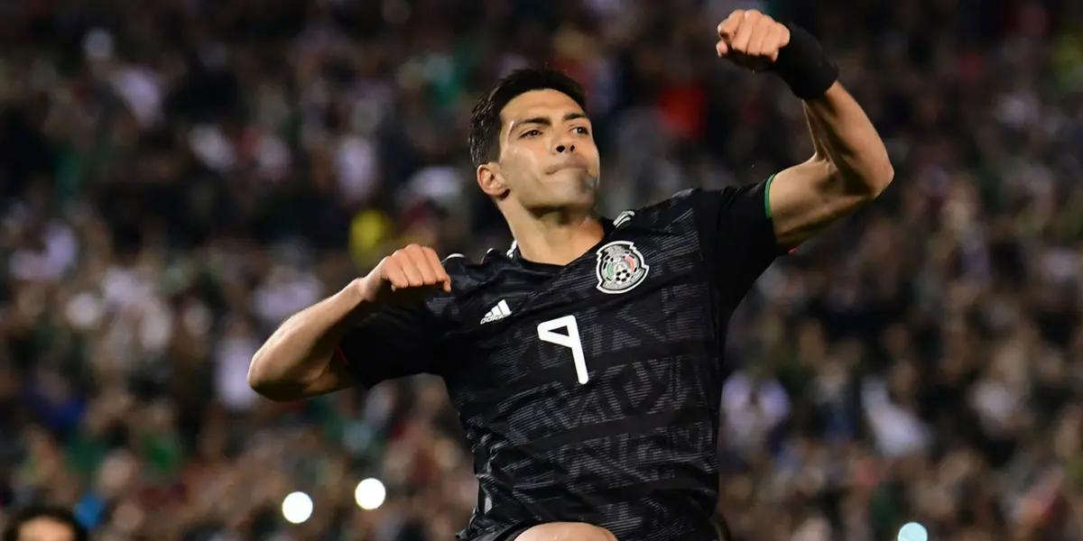 The Wolverhampton striker assured that for him it's like starting again with the team. He has not been able to play with the Mexican National Team since November 2020.