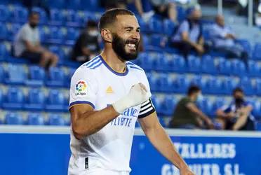 The world is ready for one of the greatest sporting rivalries of all time that is salleg down this Sunday but few players would be missing.