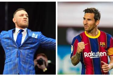 The wrestler and the football star like to spend holidays and travels in luxurious yachts. Have a look at both in their most glamorous style.