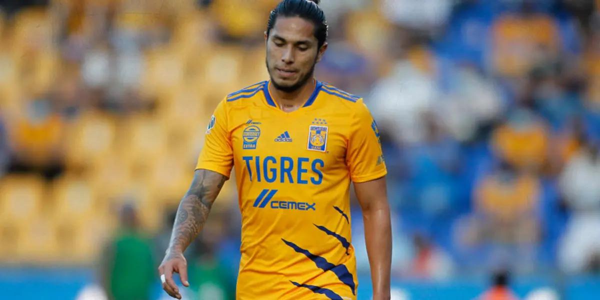 The young Mexican star sparked the rumors with a message on her Twitter account.