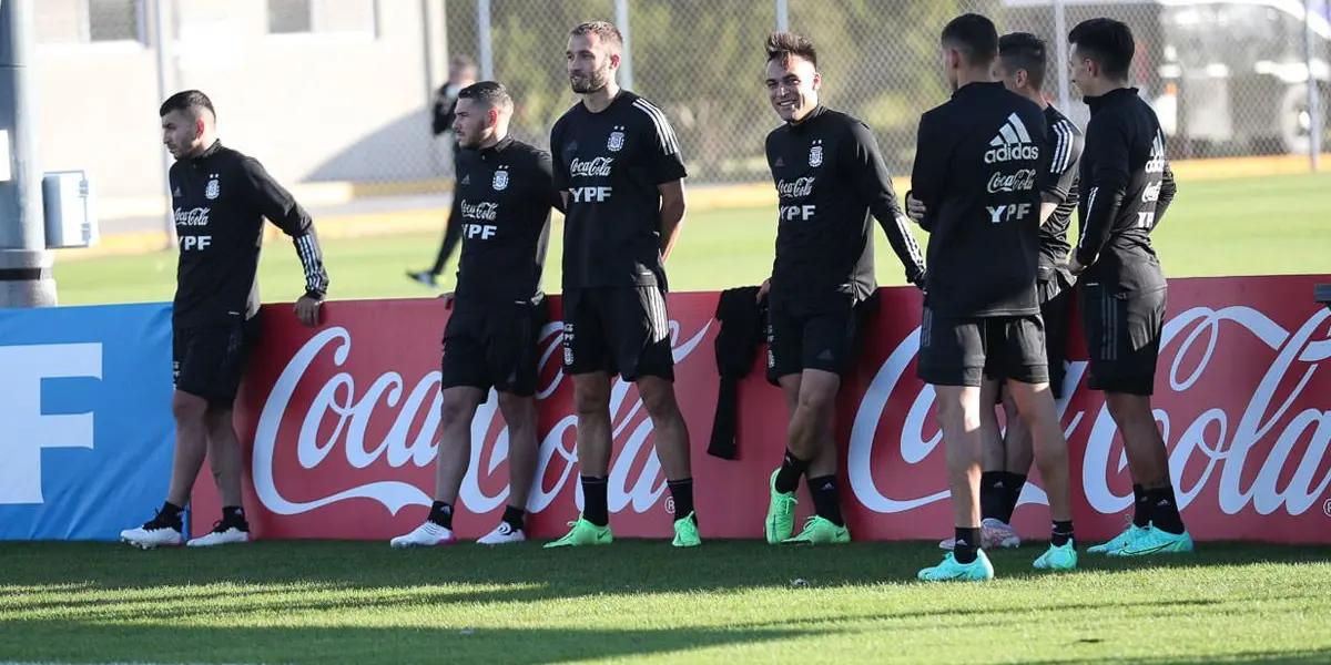 There are great possibilities that Lionel Messi could not be part of the team that will face Uruguay, so Argentina begins to think about what will be the best way to replace him.