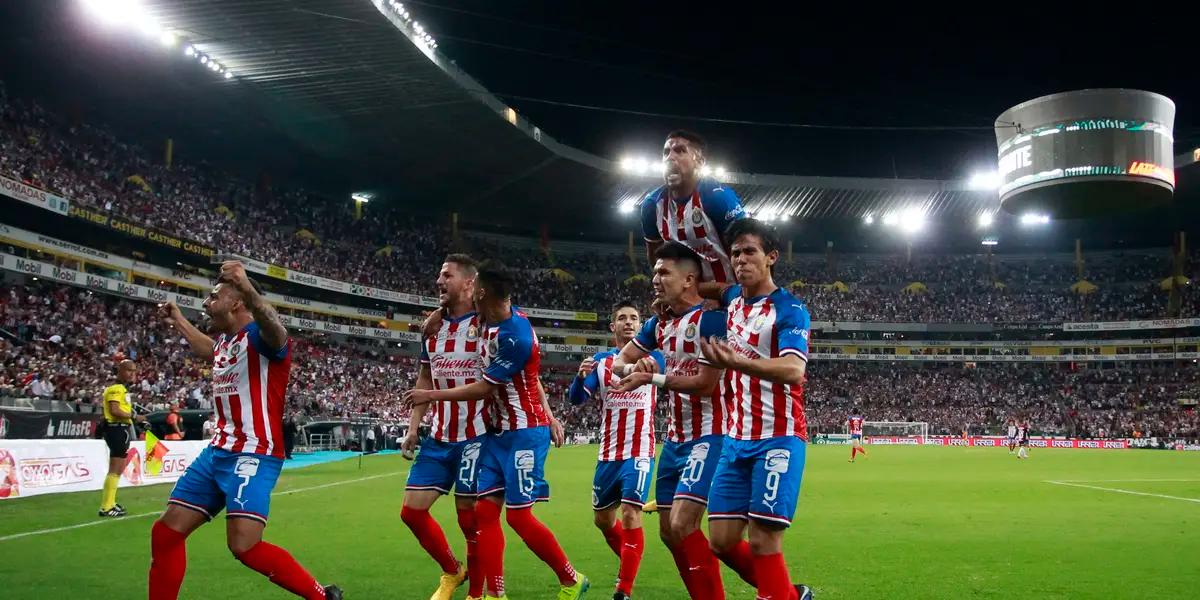 There are many players who have been left apart this season for behavior problems and, If sold, can leave a fortune.