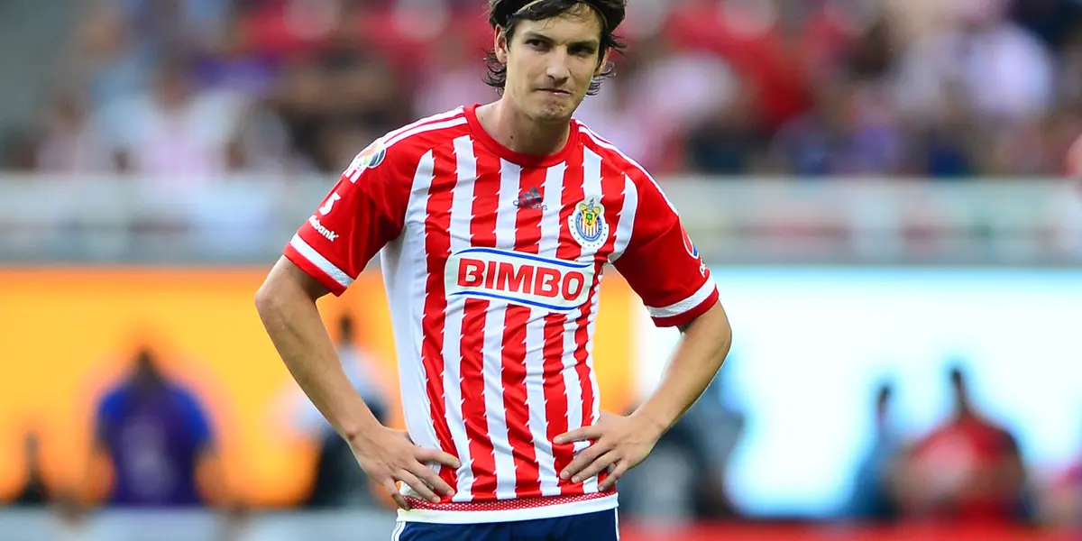 There are players who leave their indelible mark on a team. Carlos Fierro is a clear example in Chivas, and that is why there is already talk of a possible return to what he himself defined as his home.