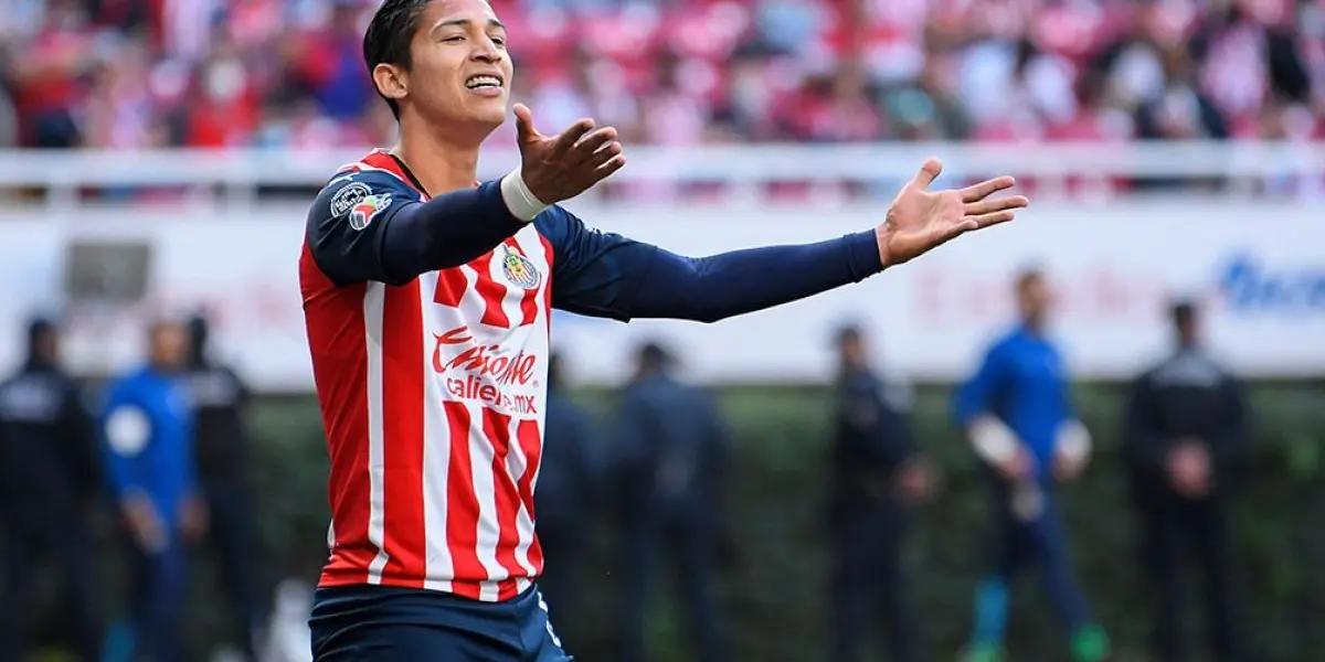 There is discontent within the Guadalajara organization, an executive may be influencing the management of the team.