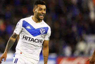 They have a new player in mind after negotiations with Cristian Pavón stalled.