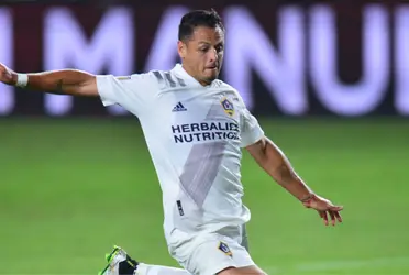 This afternoon "Chicharito" saved the Galaxians and scored the winning goal in stoppage time. 