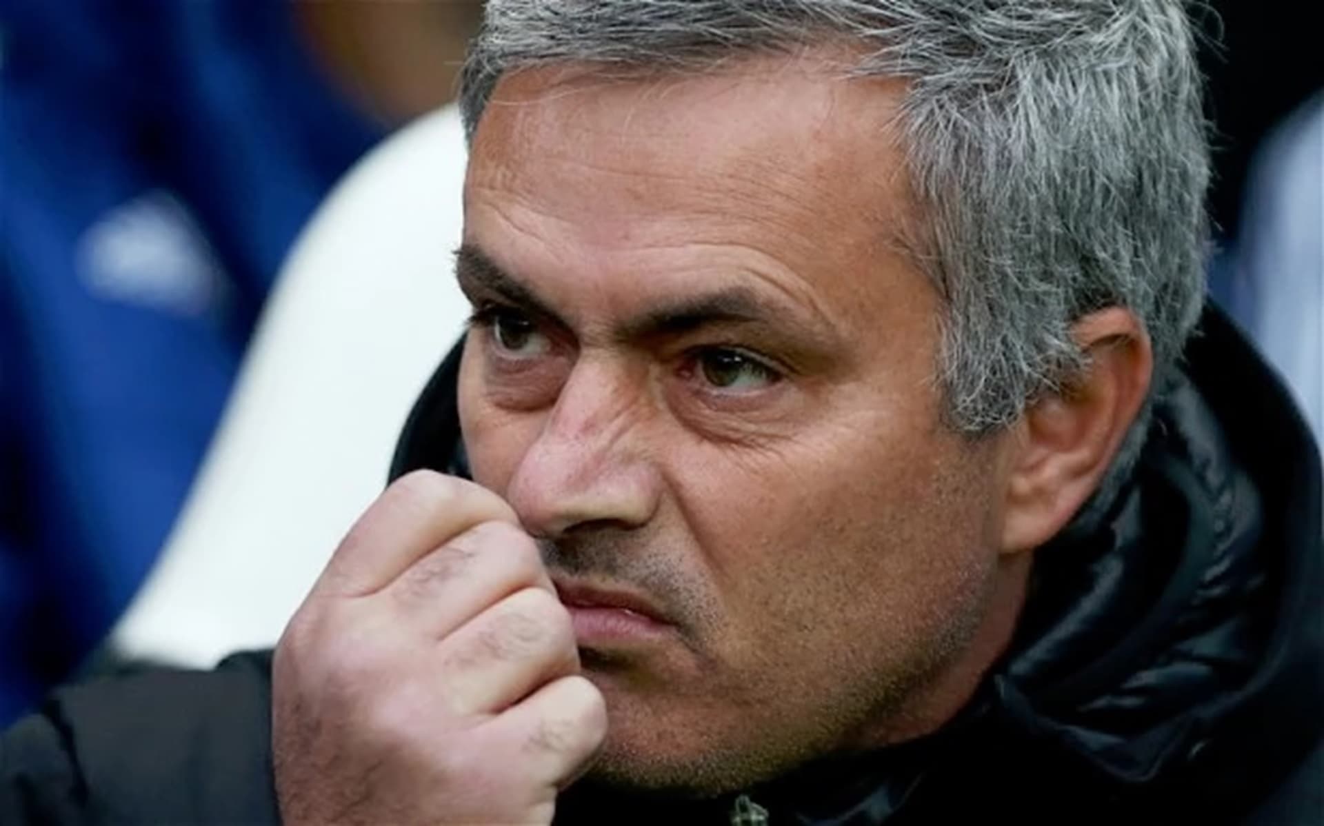 This element could not stand it any longer and confronted the Portuguese coach