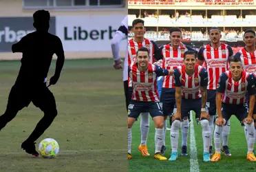This player left Chivas when they were having a difficult time