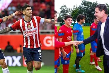 This striker was not hired by Fernando Hierro and now this player has a new team